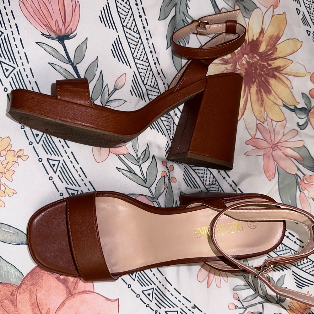 DREAM PAIRS Block Heel Platform Chunky Sandal Dress Strappy Shoe